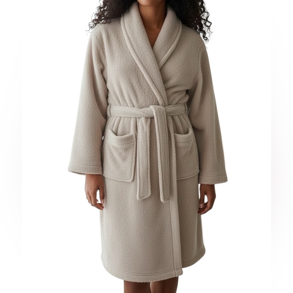 Pottery Barn Robe Women's Medium Teddy Bear Sherpa Fleece Fuzzy Soft Belted